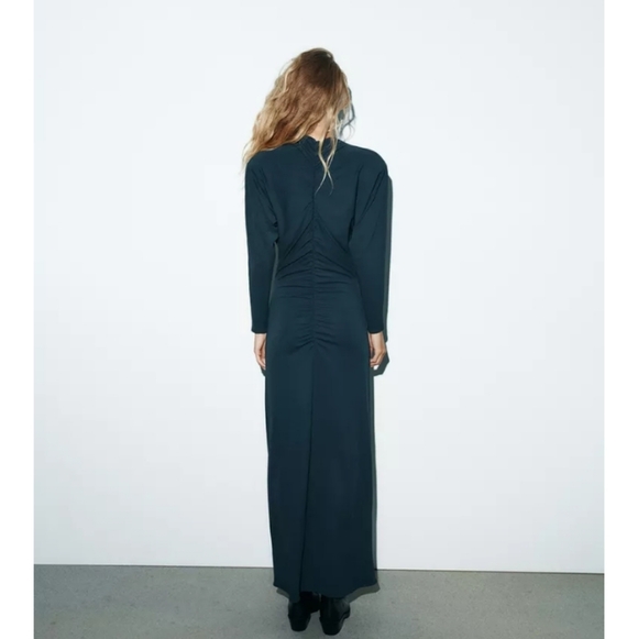 Elegant Blue Maxi Dress - Picture 2 of 5